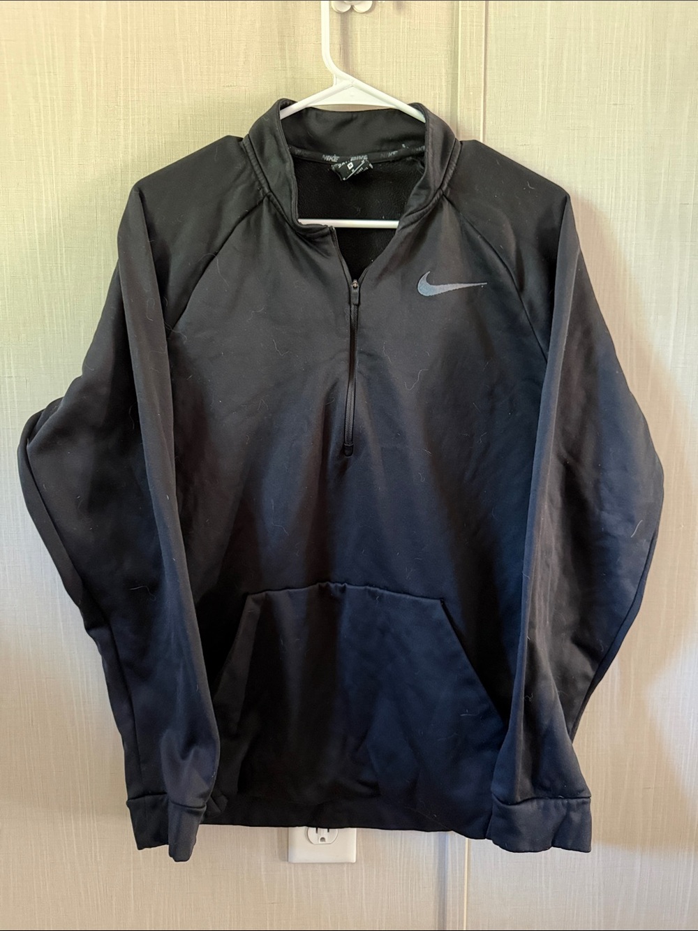 Nike Black Men’s Half-Zip Performance Pullover